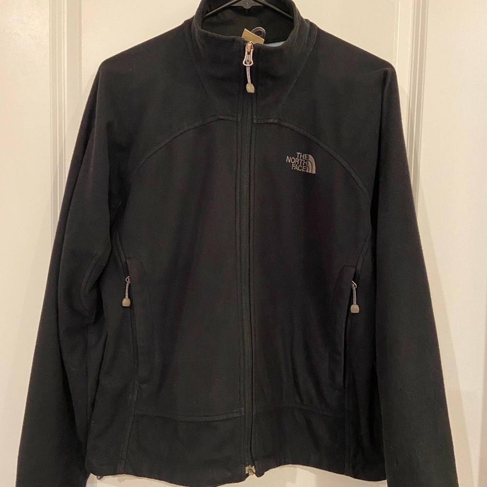 Women’s North Face jacket. Size M.